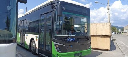 Video–foto. Din primăvară, autobuzele electrice ar putea circula și în Roznov, Săvinești, Dumbrava Roșie și Alexandru cel Bun Din primăvară, autobuzele electrice ar putea circula și în Roznov, Săvinești, Dumbrava Roșie și Alexandru cel Bun