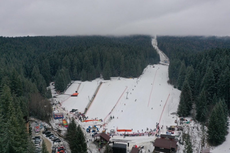 Foto-Video. Serbările Zăpezii la Durău Park - Ediția a V-a: zile pline de distracție și exaltare la poalele Ceahlăului! 3 Durau Park 5
