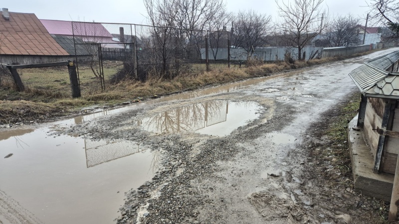 Video-Foto. Strada Aprodu Purice din Târgu-Neamț: condiții de Ev Mediu, taxe de oraș turistic european 4 WhatsApp Image 2026 02 07 at 19.05.09 1