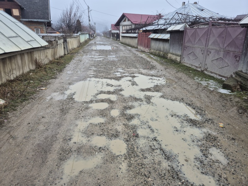 Video-Foto. Strada Aprodu Purice din Târgu-Neamț: condiții de Ev Mediu, taxe de oraș turistic european 5 WhatsApp Image 2026 02 07 at 19.06.48 1