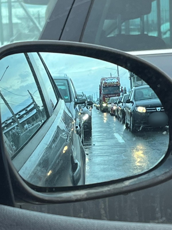 VIDEO-FOTO. Accident între Dumbrava Roșie și Săvinești 4 WhatsApp Image 2026 02 18 at 17.12.55