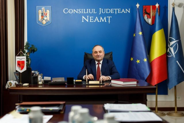 Este oficial! Reformă la CJ Neamț: 70 de posturi dispar, fondul de salarii mai mic cu 10% 1 daniel harpa la cj