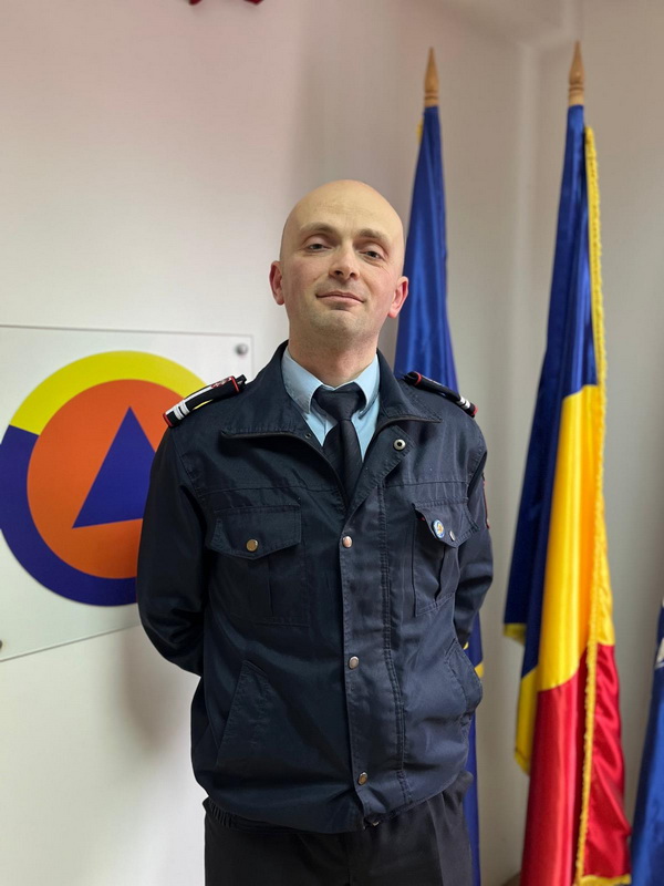 Cine sunt oamenii din spatele echipei pirotehnice de la ISU Neamț 2 isu pirotehnisti Liviu Vlad Cocirhan resize