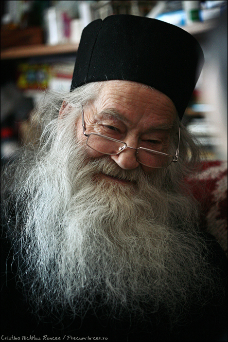 Minunea de a crede - Părintele Iustin Pârvu 2 Parintele Iustin Parvu foto Cristina Nichitus Roncea
