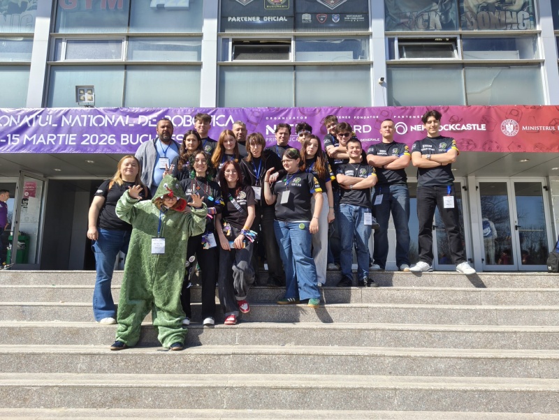 Video-Foto. Sărbătoare electrizantă la FIRST Tech Challenge. Județul Neamț a fost reprezentat de 4 echipaje 4 SNAKE TECH