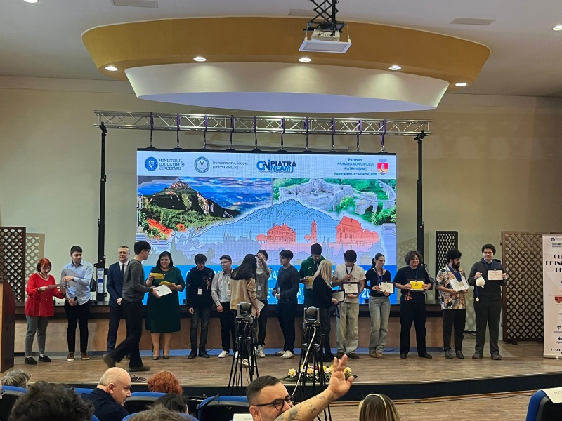 FOTO. Festivitatea de premiere a etapei naționale a Olimpiadei de Informatică pe Echipe 3 WhatsApp Image 2026 03 06 at 11.04.50