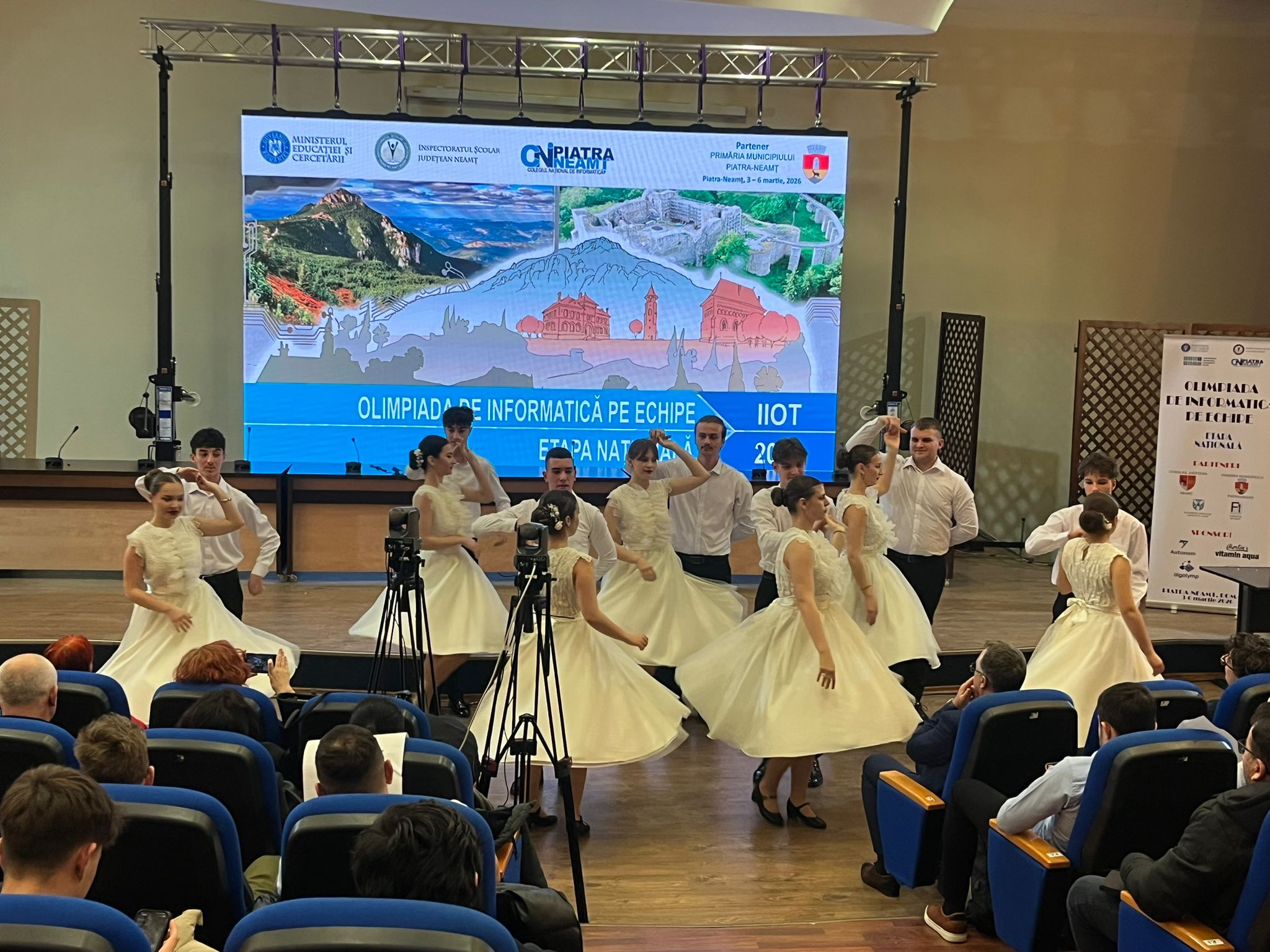 FOTO. Festivitatea de premiere a etapei naționale a Olimpiadei de Informatică pe Echipe 16 WhatsApp Image 2026 03 06 at 11.05.36