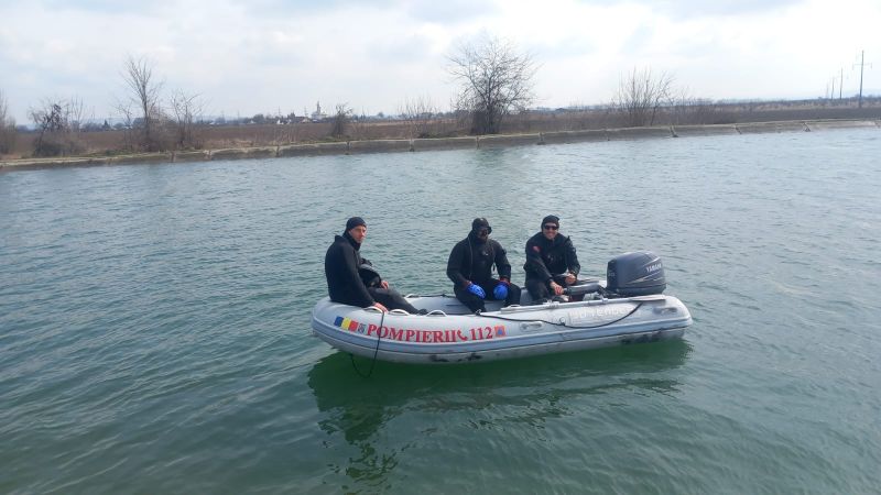 Știre actualizată. Misiunea de căutare a tânărului de 18 ani care ar fi căzut în canalul de fugă al Bistriței continuă. S-a ajuns în ziua a 11-a 1 WhatsApp Image 2026 03 21 at 11.12.35