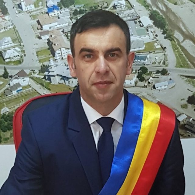 Reorganizare administrativă la Pipirig: 13 posturi vacante vor fi desființate 1 WhatsApp Image 2026 03 24 at 15.47.48
