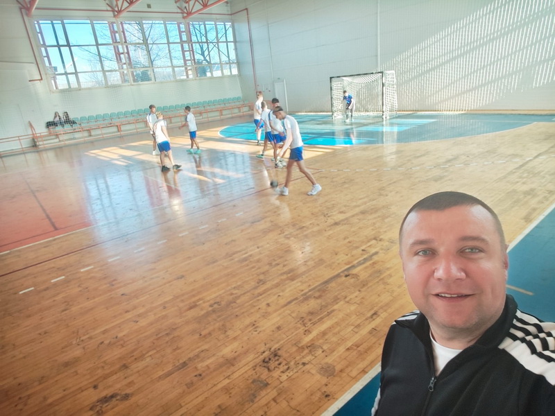 Școala Pângărați, locul unde dascălii formează suflete 5 scoala pangarati Cezar Bancu