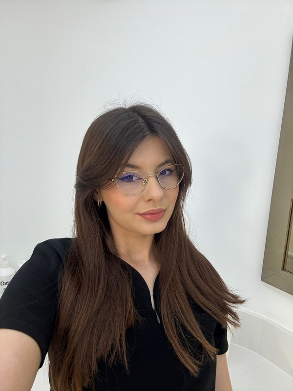 Portret de 8 Martie / Dr. Diana Țîrdea – medic stomatolog: „Un zâmbet sănătos înseamnă mai mult decât dinți bine tratați” 1 tg diana tirdea 2 resize