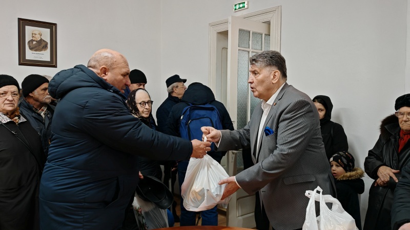 Laurențiu Leoreanu, președinte PNL Neamț: „Să nu-i uităm nicicând pe cei mai triști ca noi” 5 WhatsApp Image 2026 04 09 at 13.10.03 1