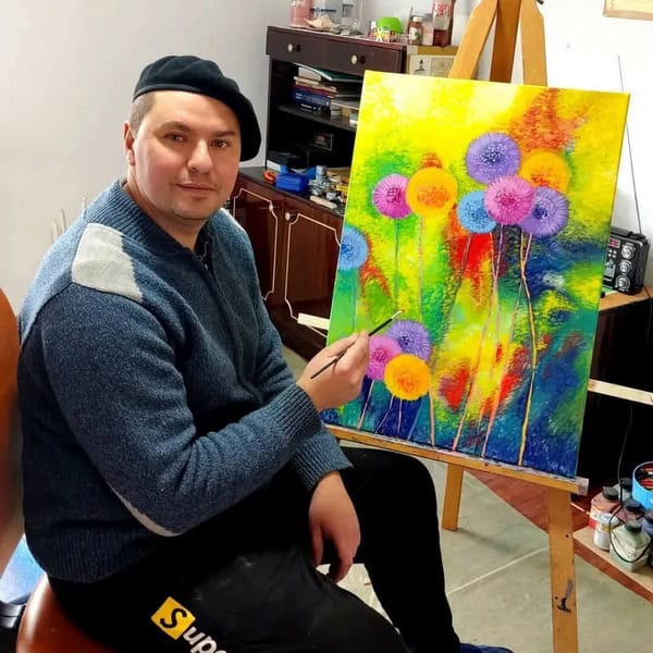 andrei vleju 3 resize - Între icoane și mure: povestea unui tânăr din Agapia care și-a construit viața între artă și natură