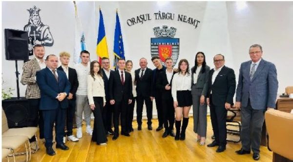 Târgu-Neamț. Despre interzicerea păcănelelor și despre liniștea cu care se acceptă continuarea acestui tip de afaceri 1 consiliul n