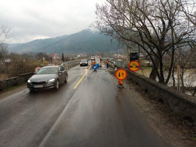 Restricție de circulație la Podul Pângărați 1 pangarati doi