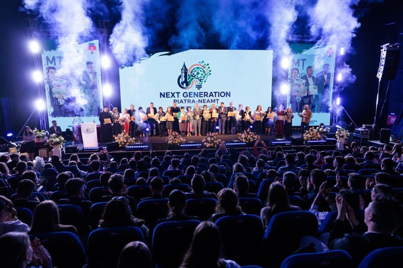 Gala NextGeneration 2026 – Primăria Piatra Neamț a premiat proiectele finaliste 6 Gala Next Generation 15
