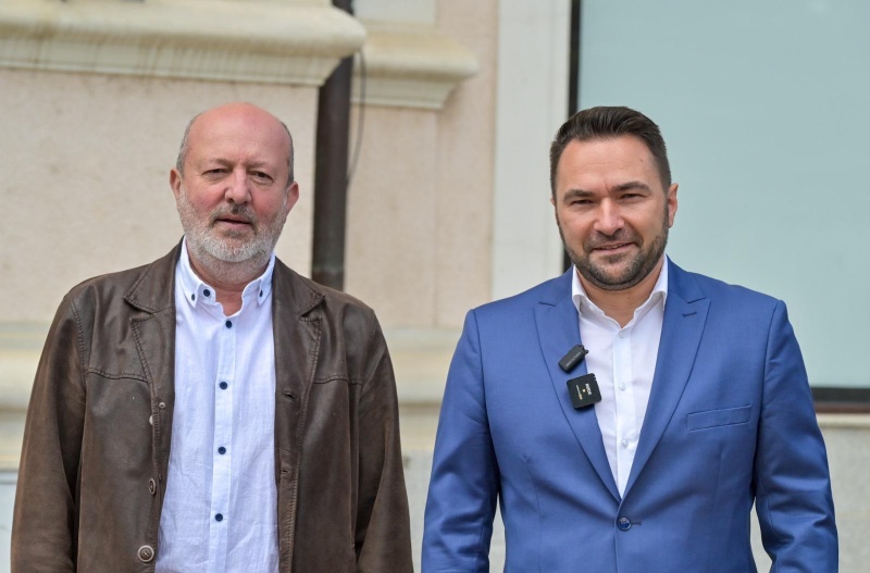 Video – foto. Piatra- Neamț. Încă o stea pe Aleea Personalităților – cea a actorului Claudiu Istodor! 2 WhatsApp Image 2026 05 10 at 20.02.00 5