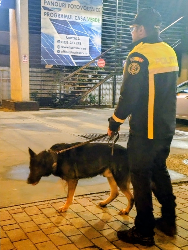 Acțiune a Poliției în Piatra Neamț și Roman 8 WhatsApp Image 2026 05 16 at 22.59.56 1