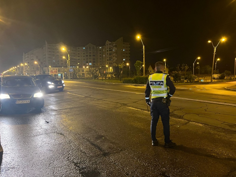Acțiune a Poliției în Piatra Neamț și Roman 6 WhatsApp Image 2026 05 16 at 23.06.03