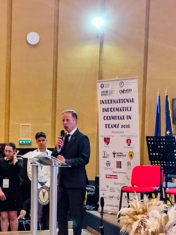 Ceremonia de deschidere a Olimpiadei Internaționale de Informatică pe Echipe (IIOT) 1 WhatsApp Image 2026 05 25 at 14.38.40