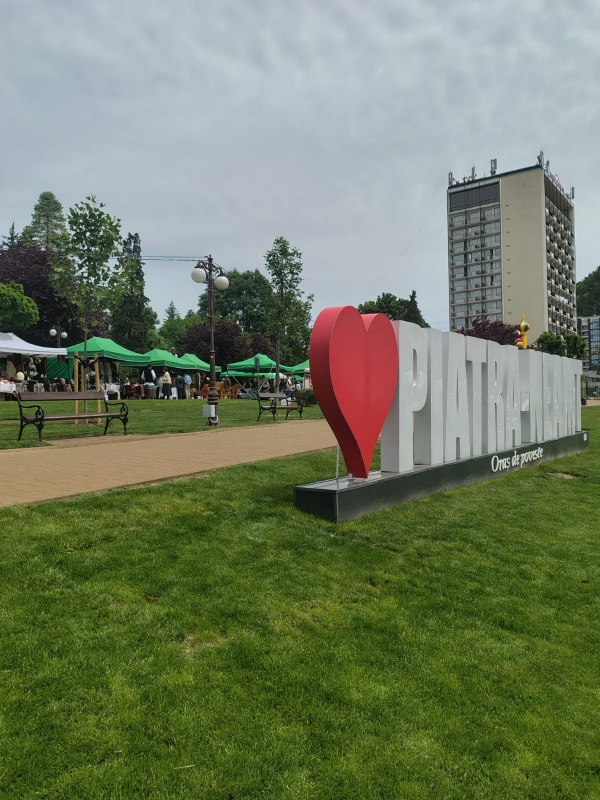 Video- Foto. Piatra Neamț. Festivalul de Artă Populară „Lada cu zestre” - pasiune și tradiție! 6 WhatsApp Image 2026 05 29 at 21.05.32