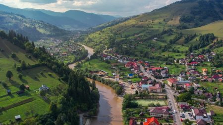 FARCAȘA Investiții și proiecte pentru dezvoltare: canalizare, infrastructură și educația în prim-plan! comuna farcasa de sus 02