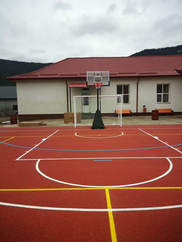 GRINȚIEȘ De la tradiții la modernizare prin investiții! 3 grinties teren de sport scoala