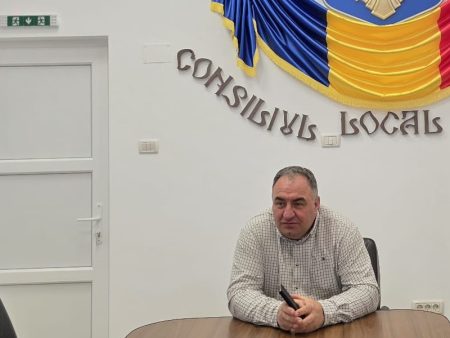PÂNCEȘTI ”Atragerea de finanţări europene – singura măsură pentru dezvoltare!” pancesti augustin holmanu