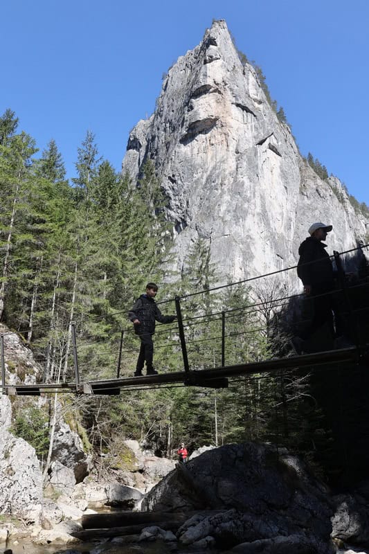 valea bicazului excursie 5 resize - FOTO Într-o drumeţie căutând minunile naturale ale Văii Bicazului