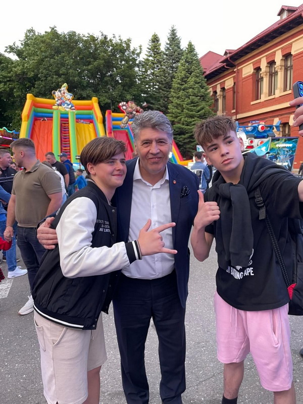 FOTO Zilele Municipiului Roman: O celebrare de succes a identității mușatine și a noii generații 10 zile roman 2026 5 resize