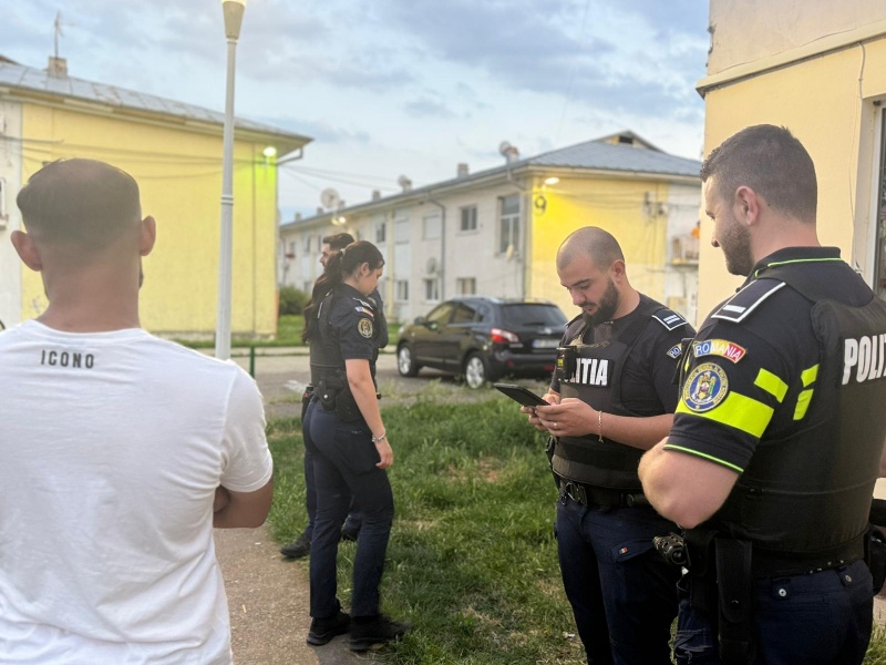 FOTO-VIDEO. Acțiune masivă a Poliției Neamț: 3 dosare penale și 130 de sancțiuni în valoare de aproape 80.000 de lei 2 WhatsApp Image 2026 06 21 at 12.12.24