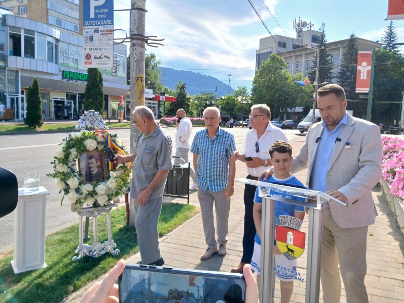 VIDEO-FOTO. Piatra Fest 2026 - Dezvelirea stelei și a panoului informativ pentru Nicu Albu 2 WhatsApp Image 2026 06 25 at 17.34.48 1