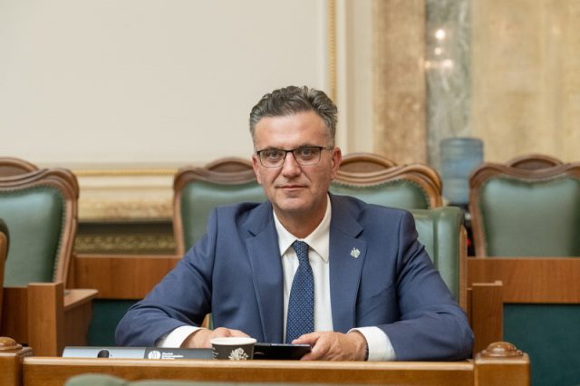 Adrian Păduraru, senator PSD: ”Guvernarea nu este spectacol. România are nevoie de responsabilitate și maturitate”. adrian paduraru 1 resize