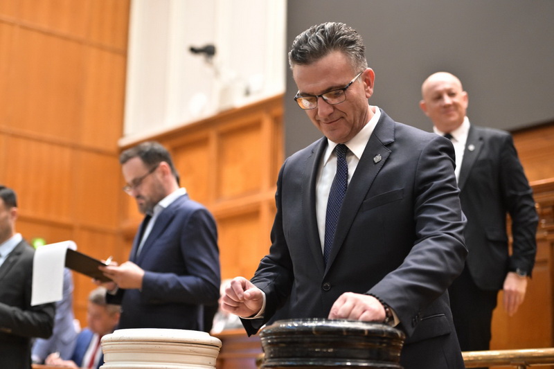 Adrian Păduraru, senator PSD: ”Guvernarea nu este spectacol. România are nevoie de responsabilitate și maturitate”. 2 adrian paduraru 2 resize
