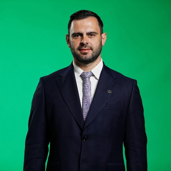 ”Conflictul cu familia Matasă - de când am început să le prezint cetățenilor cum se cheltuie banii din Primăria Grumăzești” / interviu cu Valică Armanu, consilier local AUR 3 grumazesti vali armanu 3 resize