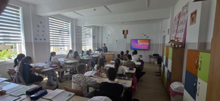 Elevii din comuna Borlești au o bijuterie de școală și rezultate de excepție la concursuri și examene scoala borlesti 01 resize