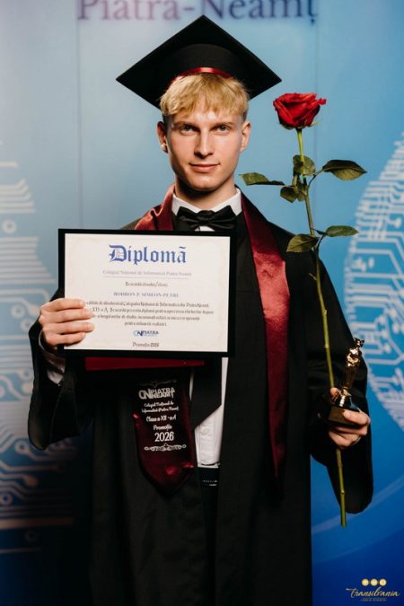 Simeon Bodron – șef de promoție de 10 la CNI: Pasiunea pentru Formula 1 îl va duce la Inginerie Auto în Olanda! simeon bodron 03