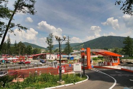 La ștrand, Direcția Sanitară a închis bazinele din zona VIP. Apa nu era conformă cu standardele cerute strand