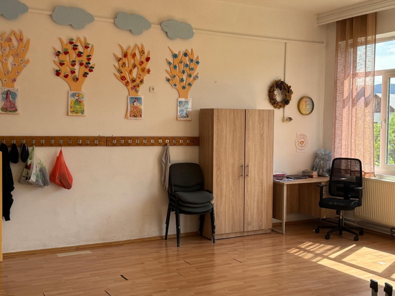 Primarul Adrian Niță a semnat contractul de finanțare pentru reabilitarea termică a Școlii nr. 11 4 Scoala nr 11 PNt 3