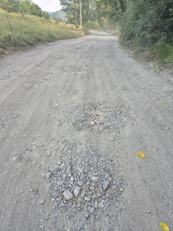 Video-Foto. Turiști îndrumați de GPS direct spre hârtoapele din Târgu-Neamț 3 WhatsApp Image 2026 07 01 at 09.02.15