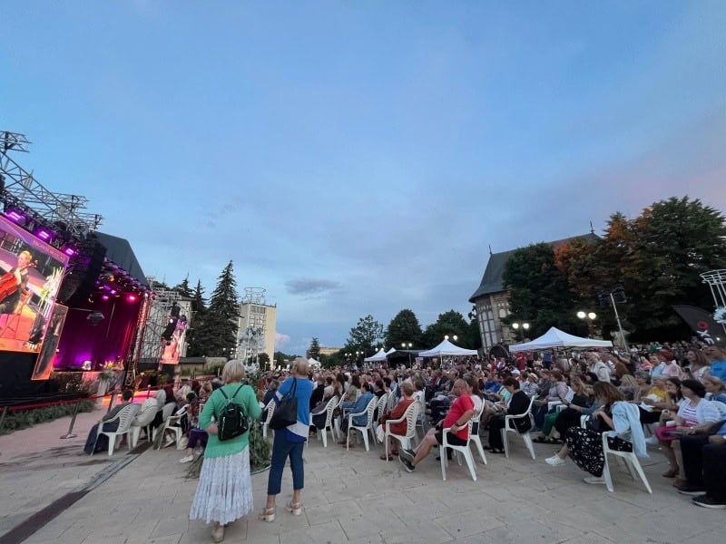 Imagini de la seara a doua a evenimentului „Vacanțe Muzicale” la Piatra Neamț