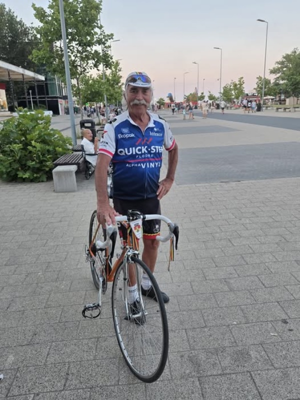 Gheorghe Ciupercă uimește la 83 de ani. A (re)ajuns la mare, pedalând sute de kilometri WhatsApp Image 2026 07 20 at 11.56.37