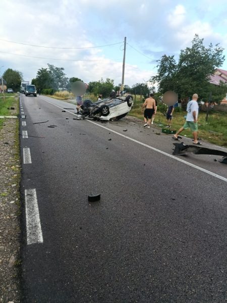 FOTO. Accident grav la Răucești – circulație blocată temporar pe DN15C Târgu Neamț – Brusturi WhatsApp Image 2026 07 24 at 08.17.59