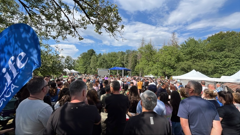 Video-Foto. Festivalul AGAPE aduce sute de spectatori la Agapia WhatsApp Image 2026 07 25 at 16.39.42