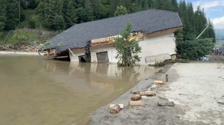 FOTO. Dezastrul de pe Valea Bistriței, a trecut un an. Imaginile apocaliptice sunt încă vii în conștiința muntenilor WhatsApp Image 2026 07 28 at 13.45.15