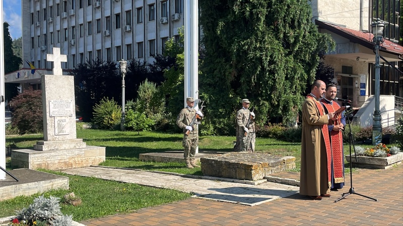 VIDEO-FOTO. Ziua Imnului Național al României sărbătorită la Piatra Neamț 4 WhatsApp Image 2026 07 29 at 10.05.41
