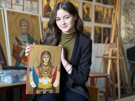 COPII CU CARE NE MÂNDRIM. Adriana Juravle: „Seminarul nu mi-a format doar mintea, ci și sufletul” adriana juravle