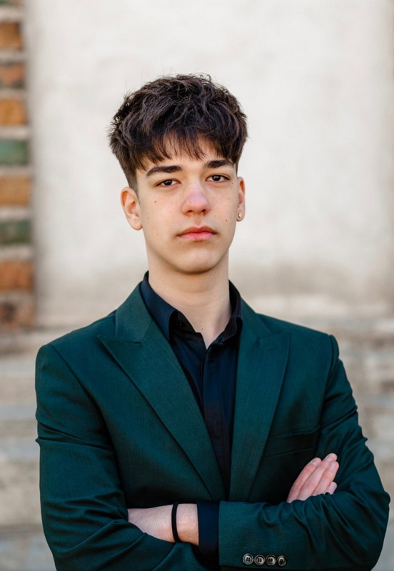 COPII CU CARE NE MÂNDRIM. Alexandru Lupu, șef de promoție, pasionat de karate, viitor jandarm 2 alexandru lupu 02