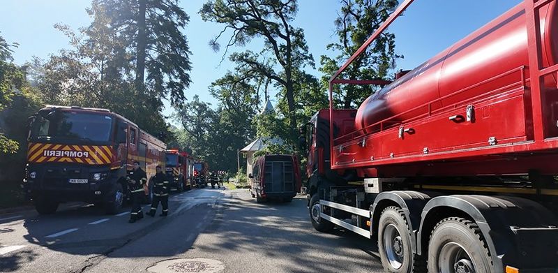 Imaginile dezastrului de la Mănăstirea Bisericani. Un echipaj de la Ambulanță a dat alarma, nu locatarii 7 bisericaars5