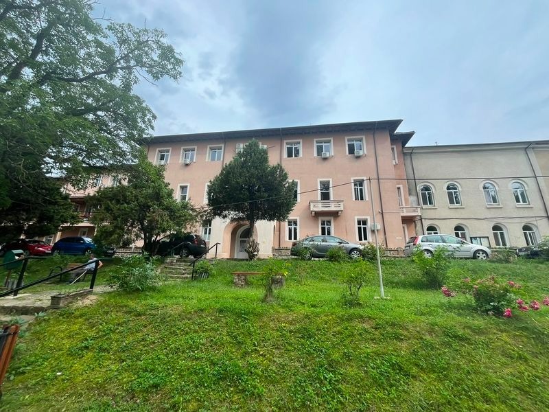 Greva Sanitas în Neamț: sindicatul spune „grevă”, spitalele spun „program normal” bisericani 2